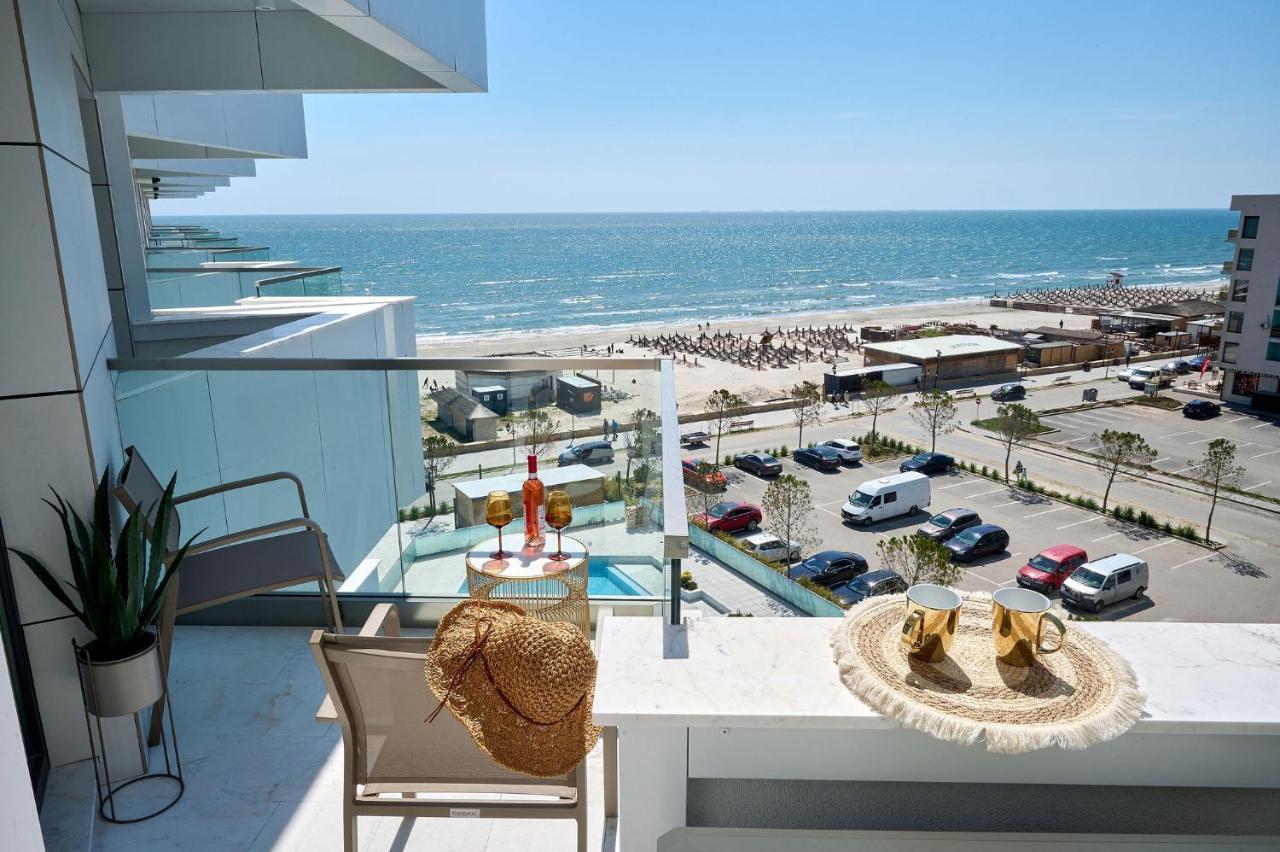 Sea La Vie 240 In Infinity - Parking *