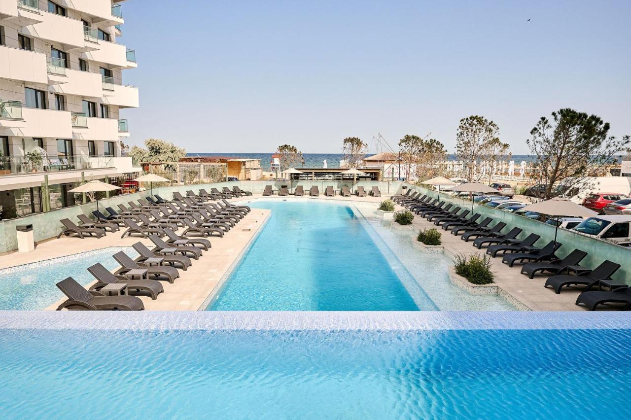 Sea La Vie 240 In Infinity - Parking Apartment Mamaia